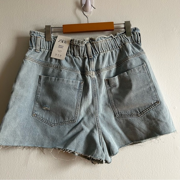 Zara NWT The Baggy High Rise Rigid Denim Short - Picture 6 of 8